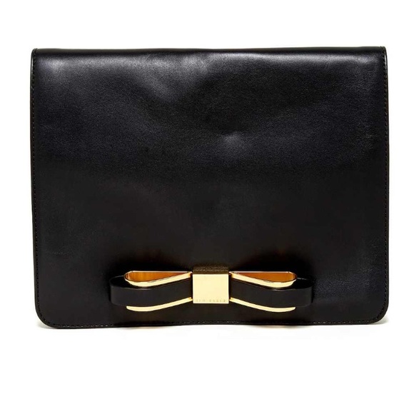 Ted Baker Handbags - SALE‼️Ted Baker leather case/clutch